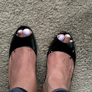 Nine West open toe hoes